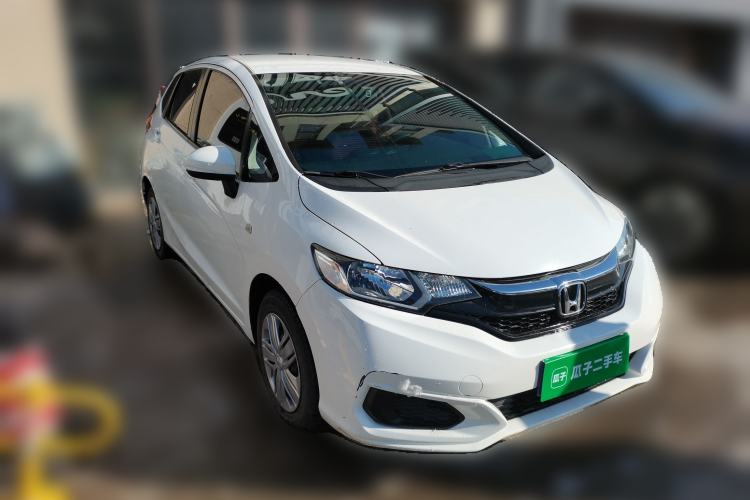 Used Honda Fit 2018 1.5L CVT Comfort Version Front Right 45 Deg