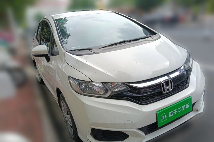 Used Honda Fit 2018 1.5L Manual Comfort Version Front Right 45 Deg
