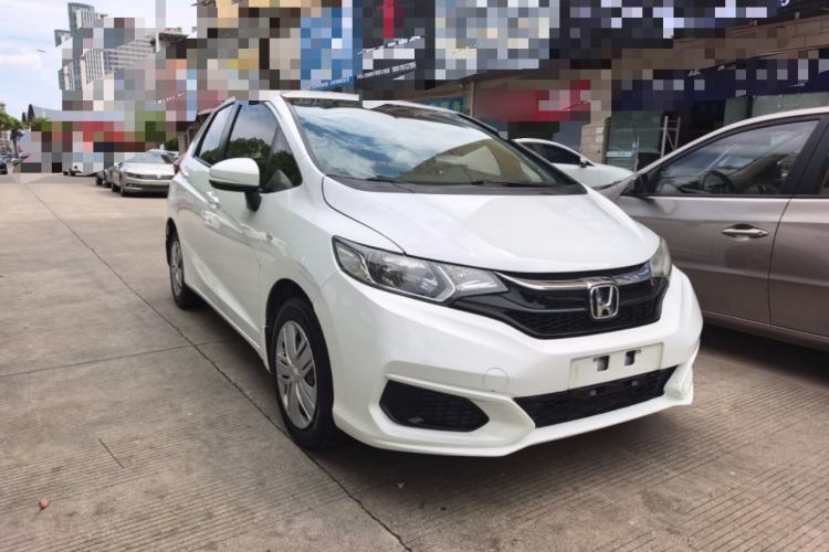 Used Honda Fit 2018 1.5L CVT Comfort Version Front Right 45 Deg