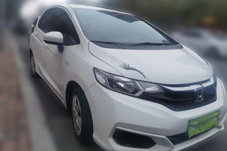 Used Honda Fit 2018 1.5L CVT Comfort Version Front Right 45 Deg