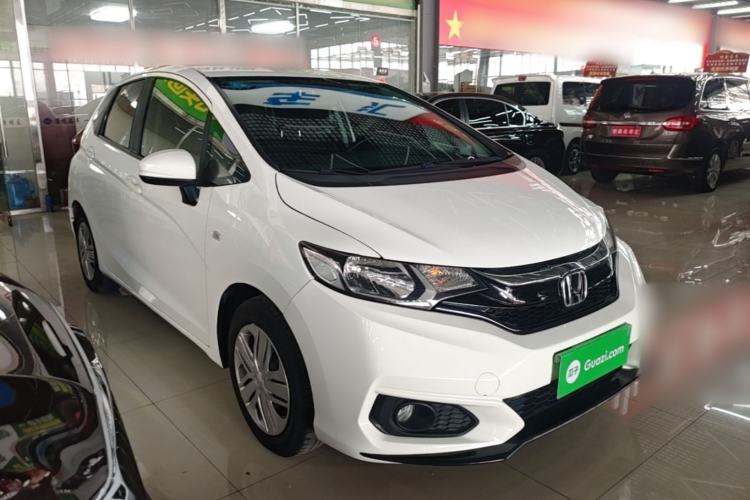 Used Honda Fit 2018 1.5L CVT Comfort Version Front Right 45 Deg