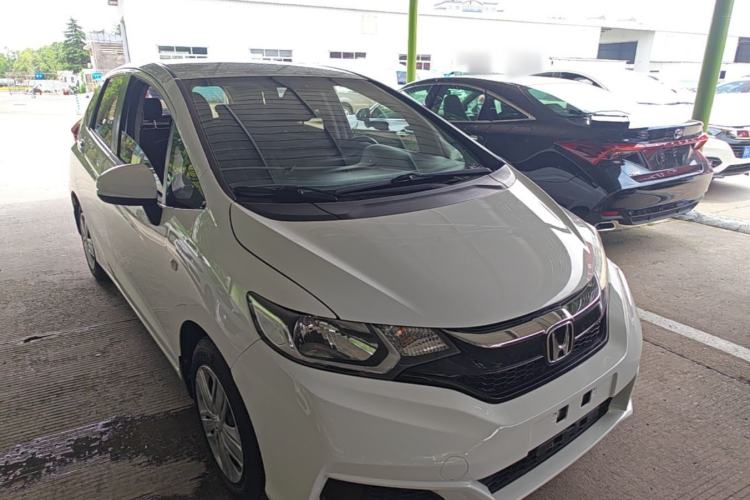Used Honda Fit 2018 1.5L CVT Comfort Version Front Right 45 Deg