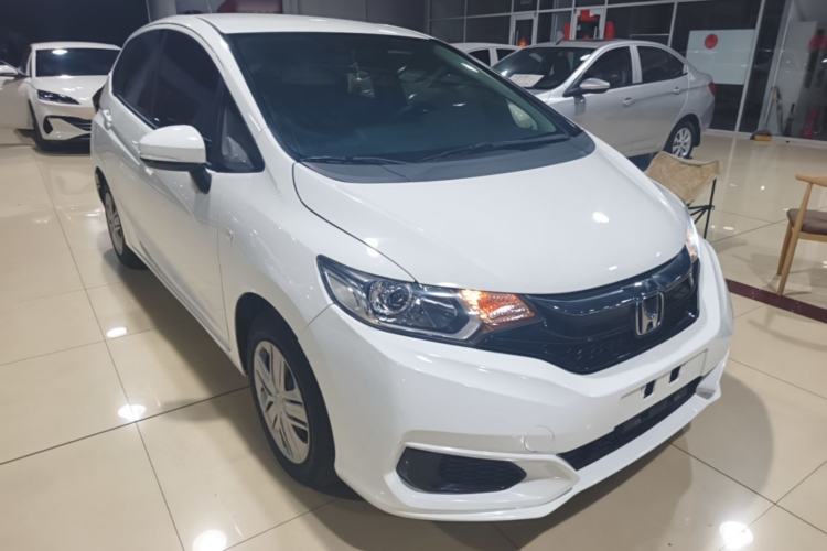 Used Honda Fit 2018 1.5L CVT Comfort Version Front Right 45 Deg