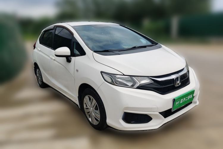 Used Honda Fit 2018 1.5L CVT Comfort Version Front Right 45 Deg