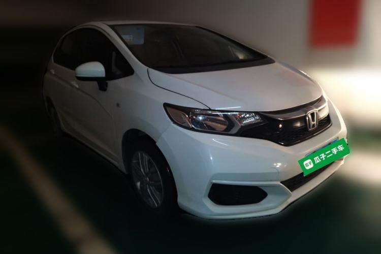 Used Honda Fit 2018 1.5L CVT Comfort Version Front Right 45 Deg