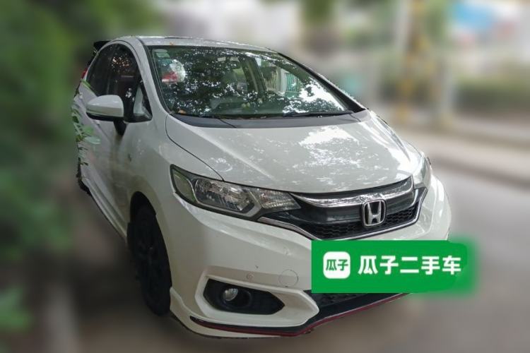 Used Honda Fit 2018 1.5L CVT Trendy Sports Edition Front Right 45 Deg