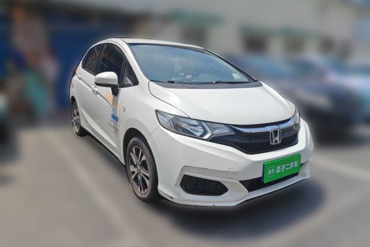 Used Honda Fit 2018 1.5L CVT Comfort Version Front Right 45 Deg