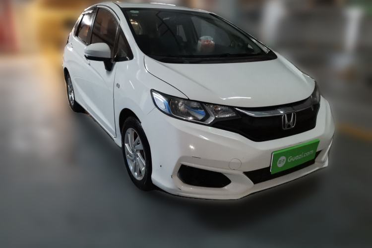 Used Honda Fit 2018 1.5L CVT Comfort Version Front Right 45 Deg