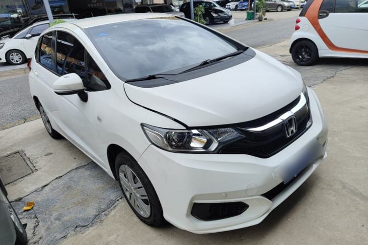 Used Honda Fit 2018 1.5L CVT Comfort Version Front Right 45 Deg