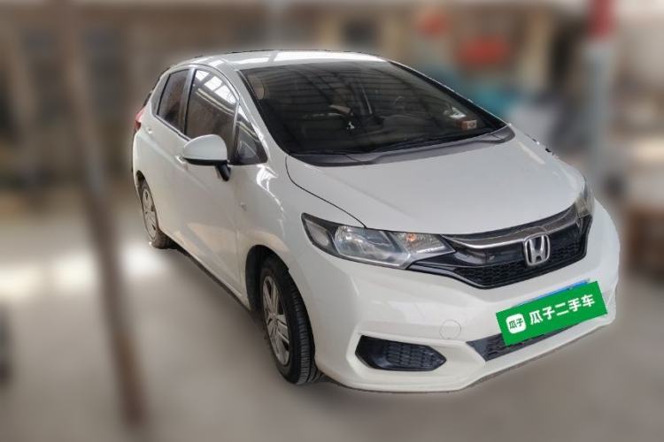 Used Honda Fit 2018 1.5L CVT Comfort Version Front Right 45 Deg