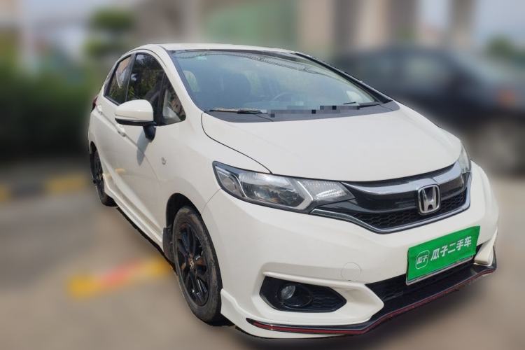 Used Honda Fit 2018 1.5L CVT Trendy Sports Edition Front Right 45 Deg