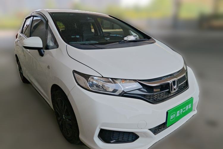 Used Honda Fit 2018 1.5L Manual Comfort Version Front Right 45 Deg