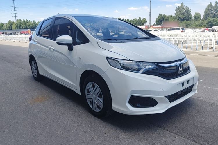 Used Honda Fit 2018 1.5L CVT Comfort Version Front Right 45 Deg