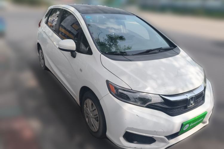 Used Honda Fit 2018 1.5L CVT Comfort Version Front Right 45 Deg