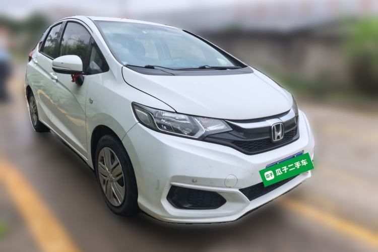 Used Honda Fit 2018 1.5L CVT Comfort Version Front Right 45 Deg