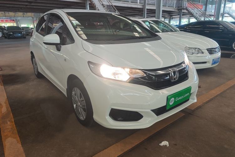 Used Honda Fit 2018 1.5L CVT Comfort Version Front Right 45 Deg