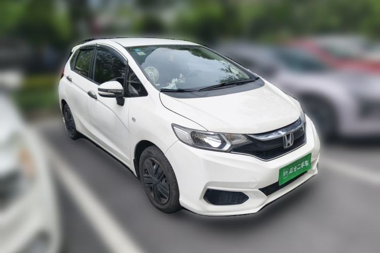 Used Honda Fit 2018 1.5L CVT Comfort Version Front Right 45 Deg