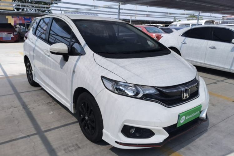 Used Honda Fit 2018 1.5L CVT Trendy Sports Edition Front Right 45 Deg