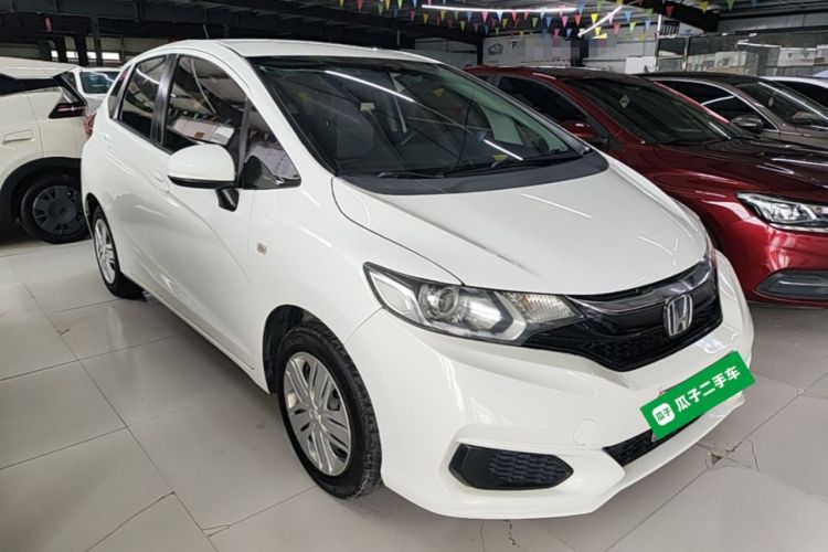 Used Honda Fit 2018 1.5L CVT Comfort Version Front Right 45 Deg
