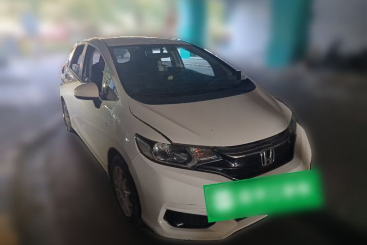 Used Honda Fit 2018 1.5L Manual Comfort Version Front Right 45 Deg