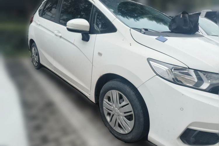 Used Honda Fit 2018 1.5L CVT Comfort Version Front Right 45 Deg