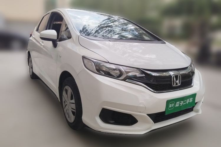 Used Honda Fit 2018 1.5L CVT Comfort Version Front Right 45 Deg