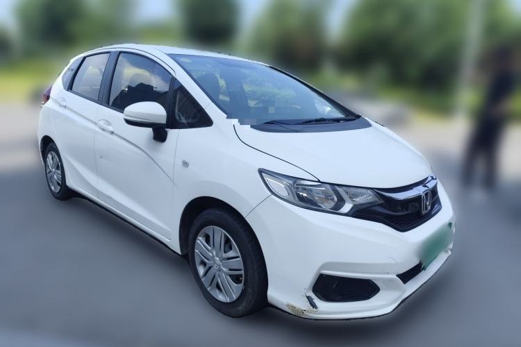 Used Honda Fit 2018 1.5L CVT Comfort Version Front Right 45 Deg