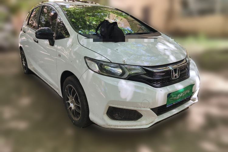 Used Honda Fit 2018 1.5L CVT Comfort Version Front Right 45 Deg