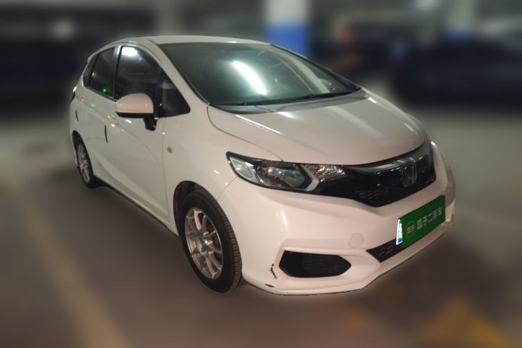 Used Honda Fit 2018 1.5L CVT Comfort Version Front Right 45 Deg
