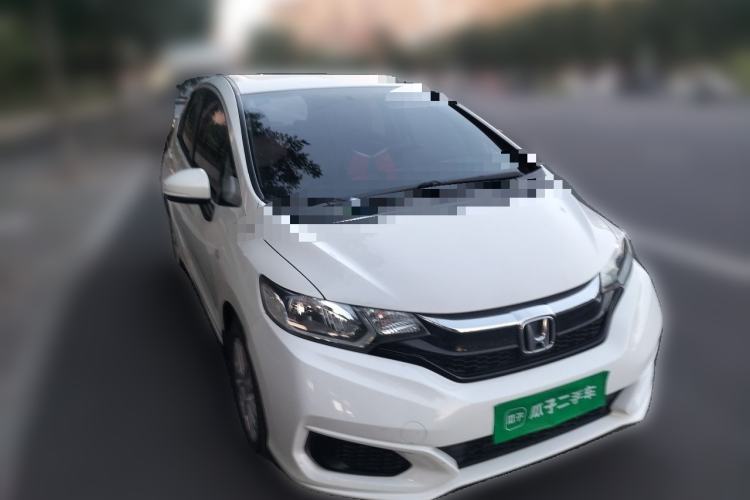 Used Honda Fit 2018 1.5L CVT Comfort Sunroof Version Front Right 45 Deg