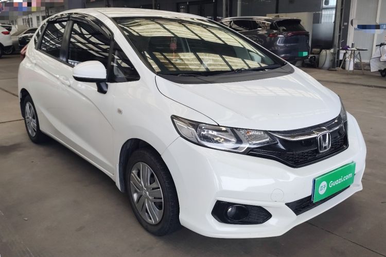 Used Honda Fit 2018 1.5L CVT Comfort Version Front Right 45 Deg