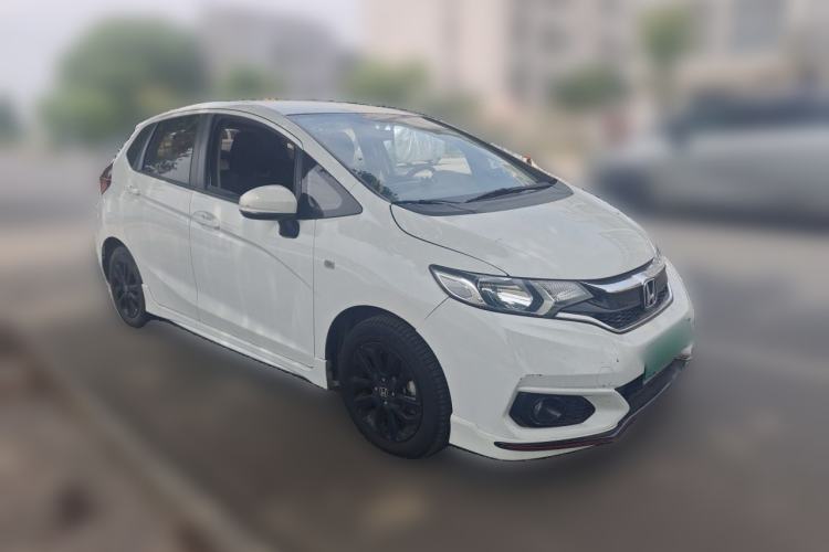 Used Honda Fit 2018 1.5L CVT Trendy Sports Edition Front Right 45 Deg