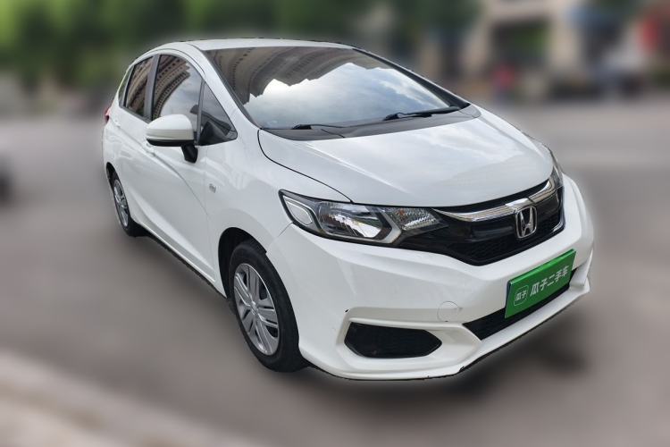 Used Honda Fit 2018 1.5L CVT Comfort Version Front Right 45 Deg