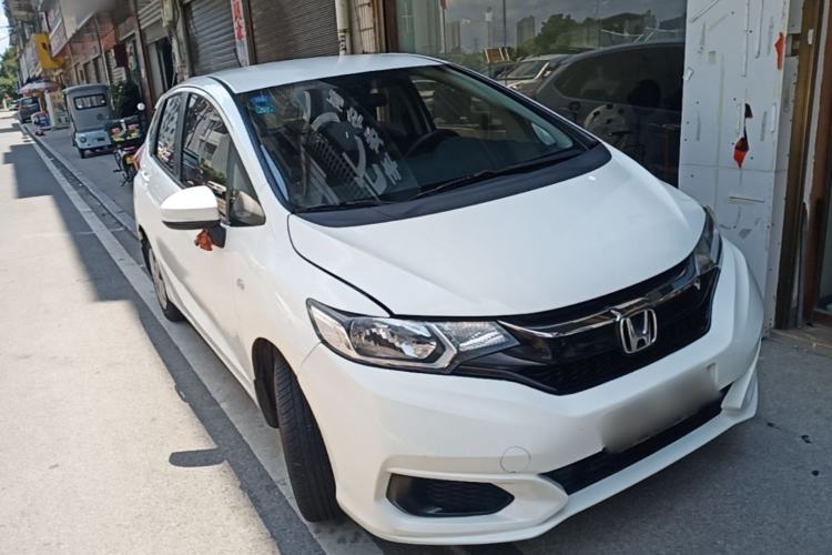 Used Honda Fit 2018 1.5L CVT Comfort Version Front Right 45 Deg