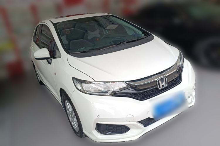 Used Honda Fit 2018 1.5L CVT Comfort Sunroof Version Front Right 45 Deg