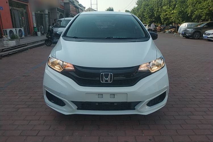 Used Honda Fit 2018 1.5L CVT Comfort Version Front