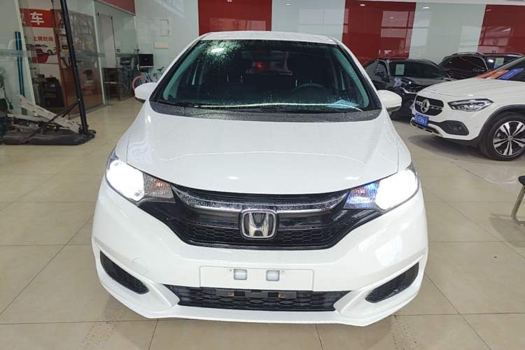 Used Honda Fit 2018 1.5L CVT Comfort Version Front