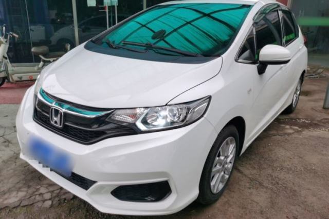 Used Honda Fit 2018 1.5L CVT Comfort Sunroof Version
