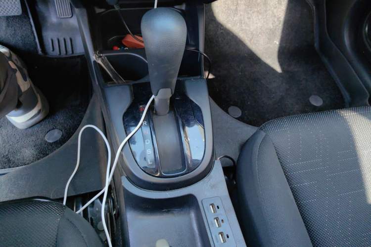 Used Honda Fit 2018 1.5L CVT Comfort Version Gear Lever