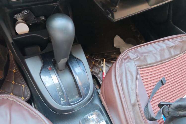 Used Honda Fit 2018 1.5L CVT Comfort Version Gear Lever
