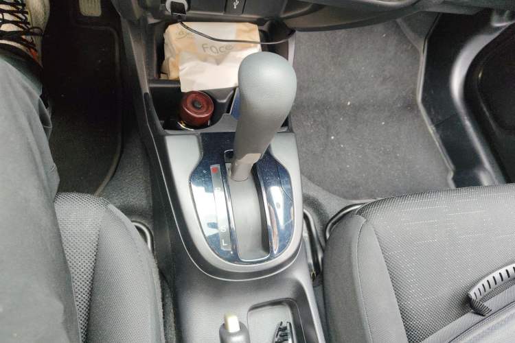Used Honda Fit 2018 1.5L CVT Comfort Version Gear Lever