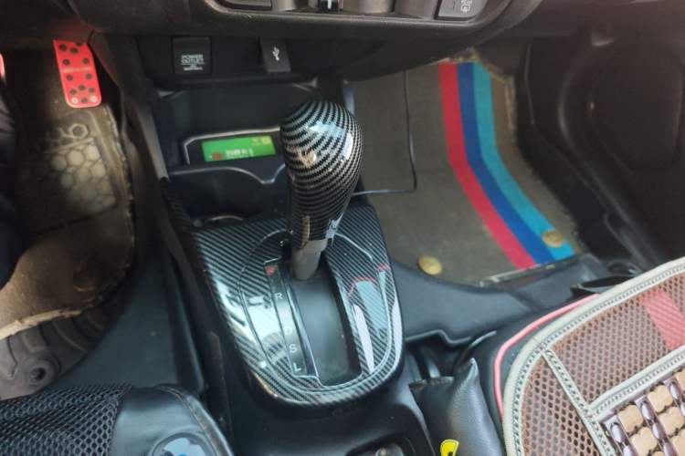 Used Honda Fit 2018 1.5L CVT Comfort Sunroof Version Gear Lever