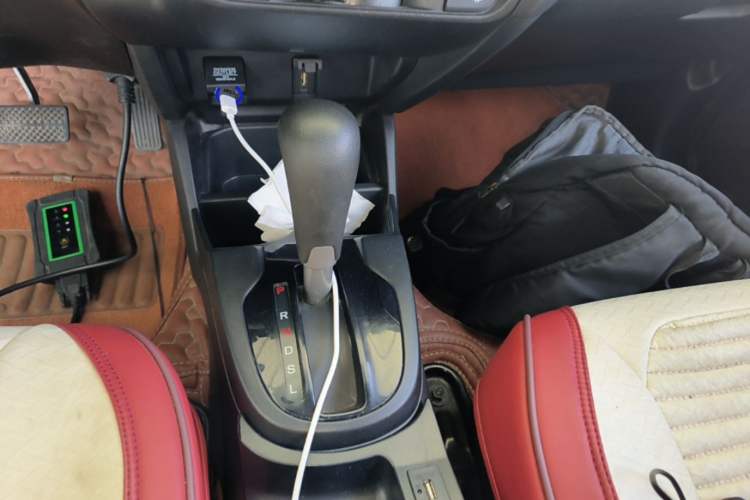Used Honda Fit 2018 1.5L CVT Comfort Version Gear Lever