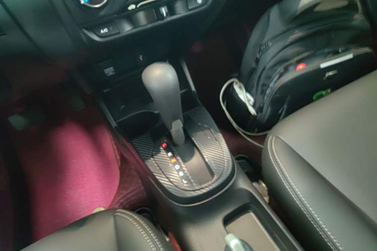 Used Honda Fit 2018 1.5L CVT Comfort Version Gear Lever
