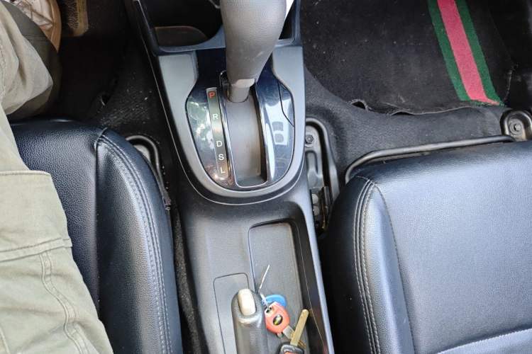 Used Honda Fit 2018 1.5L CVT Comfort Version Gear Lever