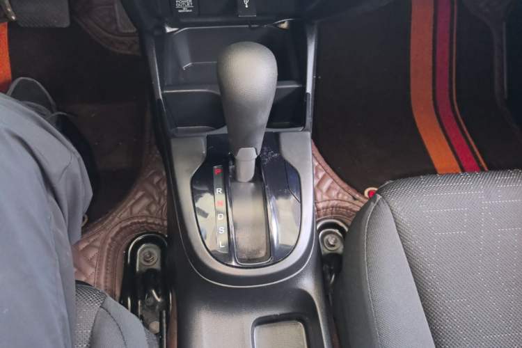 Used Honda Fit 2018 1.5L CVT Comfort Version Gear Lever