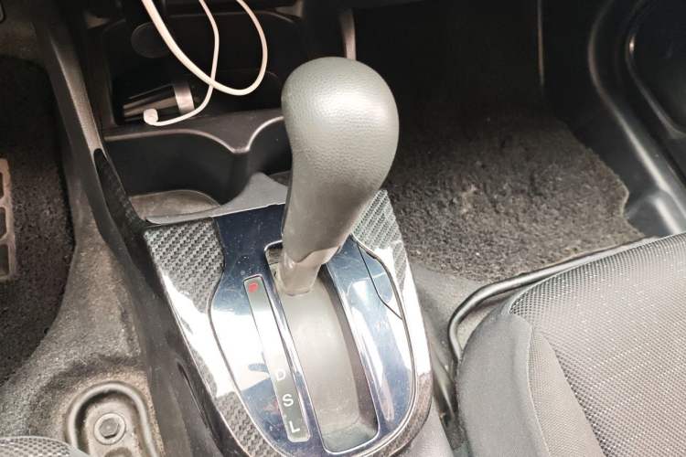 Used Honda Fit 2018 1.5L CVT Comfort Version Gear Lever