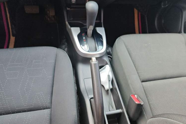 Used Honda Fit 2018 1.5L CVT Comfort Version Gear Lever