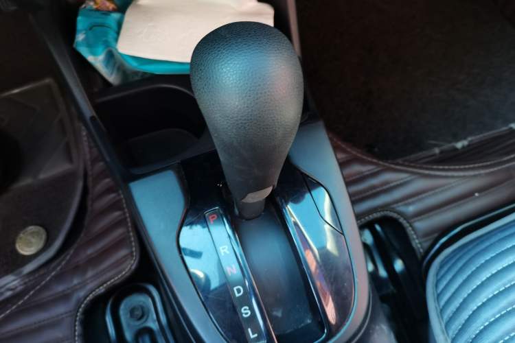 Used Honda Fit 2018 1.5L CVT Comfort Version Gear Lever