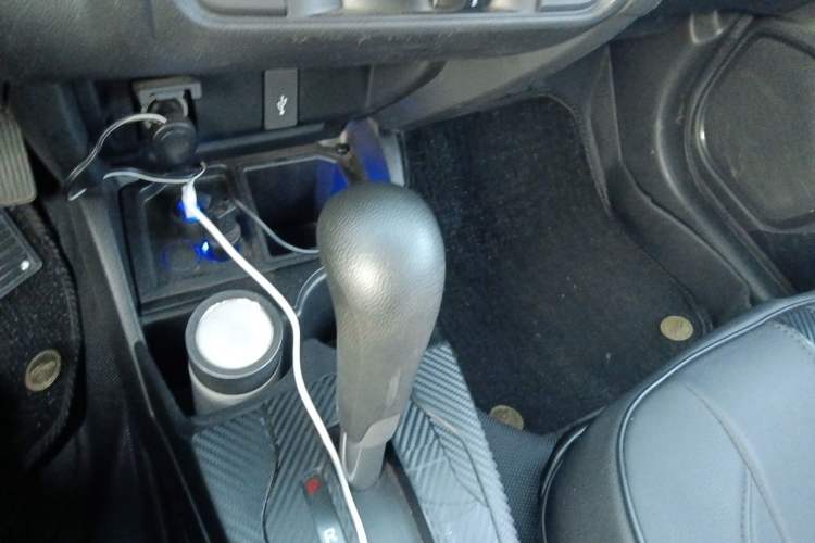 Used Honda Fit 2018 1.5L CVT Comfort Sunroof Version Gear Lever
